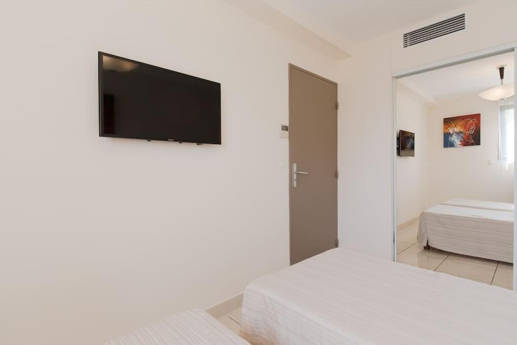 Luxury 3 Piece Garden Apartment In Cannes Marina Mandelieu エクステリア 写真